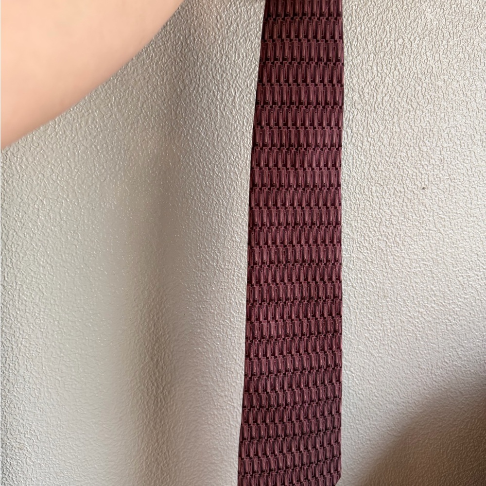 Milano Uomo Geometric Burgundy Tie
